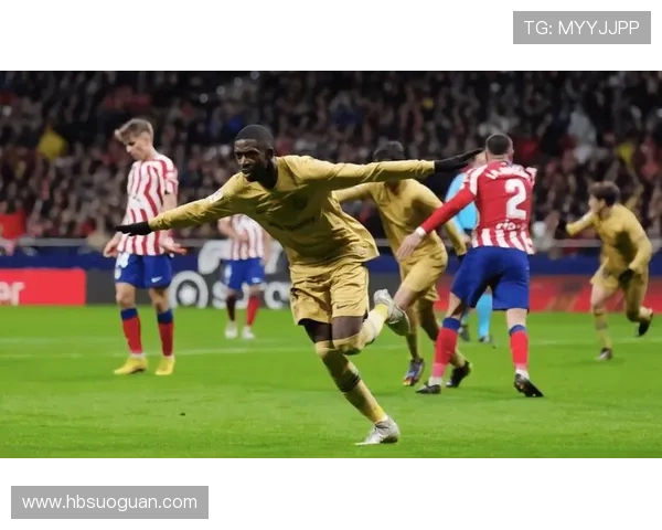 勒温拉拽库库雷头发裁判未判犯规